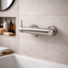 MISCELATORE-MURO-DOCCIA-LEVANTE-INOX MISCELATORE MURO DOCCIA LEVANTE INOX Ambientata 1 100x100