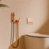 SET-DOCCINO-FLESSIBILE-WATER-ORO-ROSA SET DOCCINO FLESSIBILE WATER ORO ROSA Ambientata 1 100x100